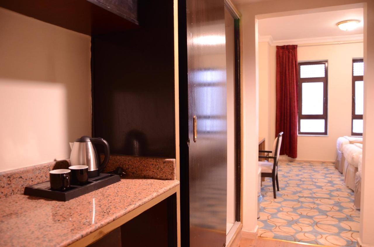 Artal International Hotel Медина Экстерьер фото