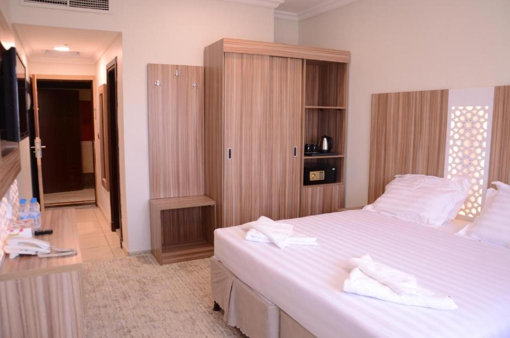 Artal International Hotel Медина Экстерьер фото